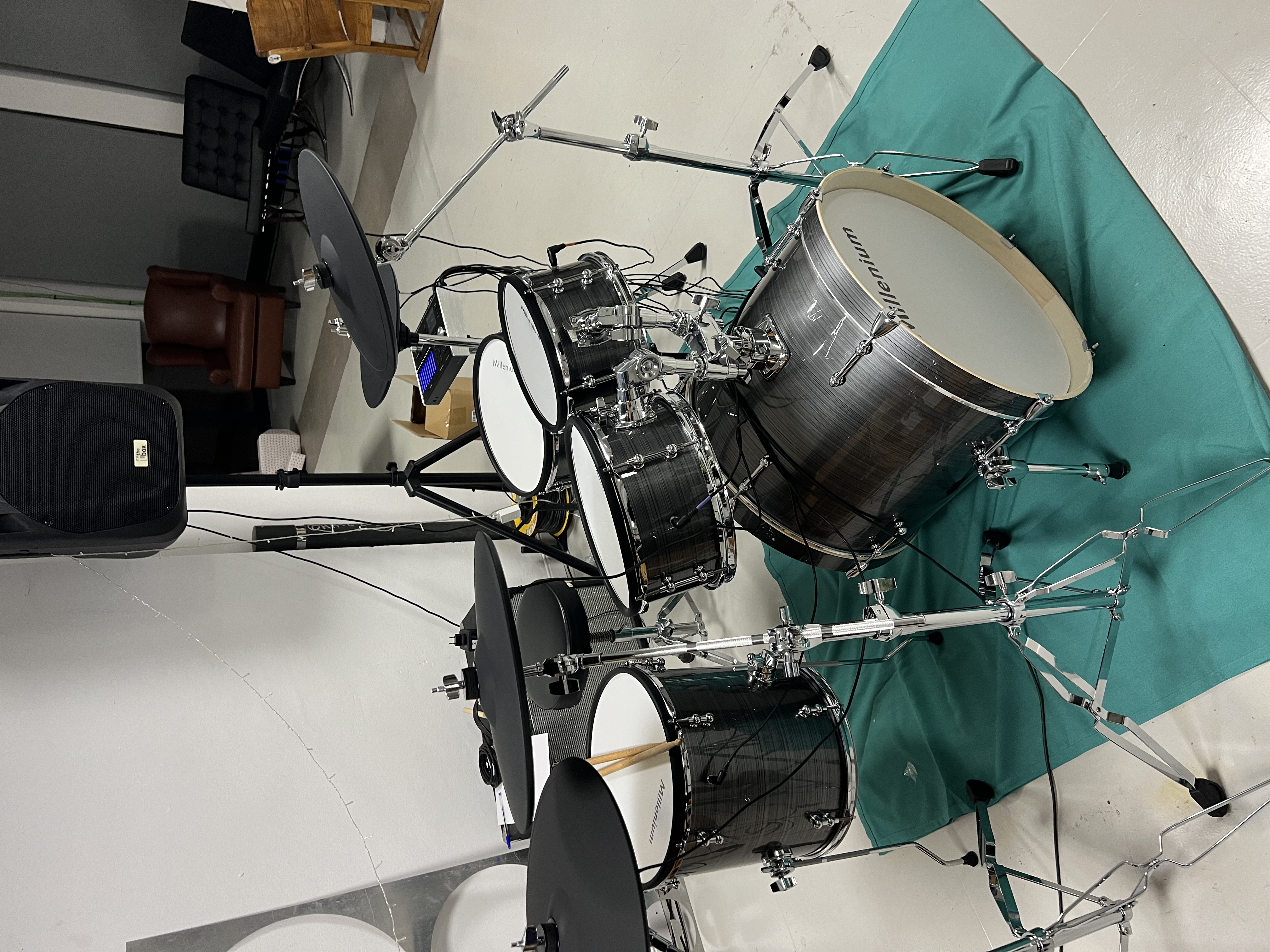 Batería Millenium MPS-1000 E-Drum Set Poco uso
